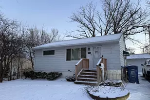 2521 Dakota Rd, Waukegan, IL 60087 - Photo 1