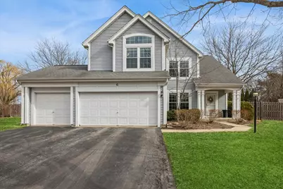 6 Morningside Court, Lake in the Hills, IL 60156 - Photo 1