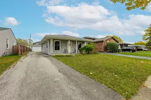 16753 Hilltop Ave, Orland Hills, IL 60487 - Photo 1