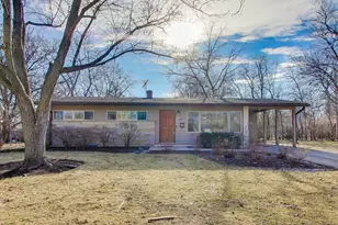 1000 Dell Rd, Northbrook, IL 60062 - Photo 1