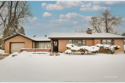 800 Morgan Street, Elgin, IL 60123 - Photo 1