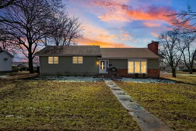 312 Prospect Avenue, Paxton, IL 60957 - Photo 1