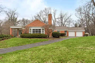 262 E Foster Place, Lake Forest, IL 60045 - Photo 1