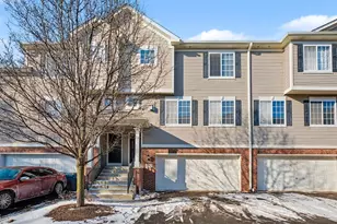 1823 Indian Hill Ln, Aurora, IL 60503 - Photo 1