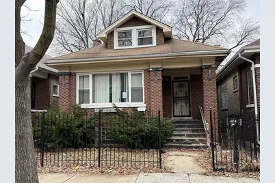 1134 N Leclaire Avenue, Chicago, IL 60651 - Photo 1