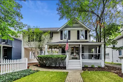 236 E Prospect Avenue, Lake Bluff, IL 60044 - Photo 1