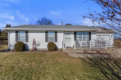 610 E Roosevelt Road, Philo, IL 61864 - Photo 1