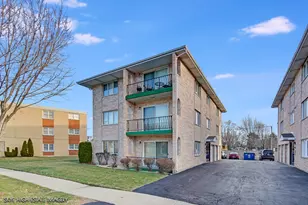 5359 Edison Ave, Oak Lawn, IL 60453 - Photo 1