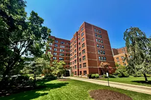 4900 N Marine Dr, Chicago, IL 60640 - Photo 1