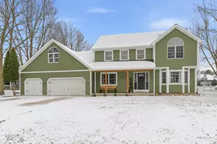 777 Debbie Ln, Sandwich, IL 60548 - Photo 1