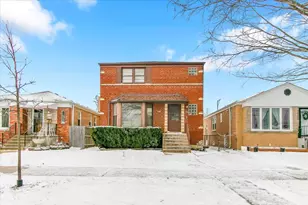 6226 N Springfield Ave, Chicago, IL 60659 - Photo 1