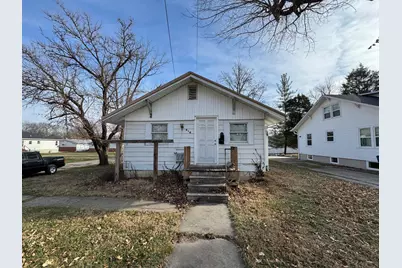 516 N Howard Street, Robbins, IL 62454 - Photo 1