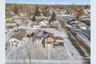 302 N Center Street, Plano, IL 60545 - Photo 1