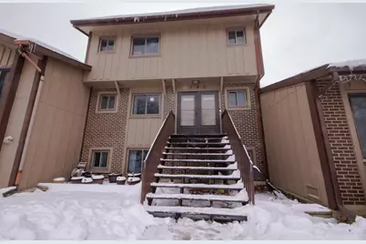 746 E Devon Avenue, Roselle, IL 60172 - Photo 1