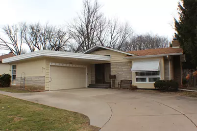3210 15th Street A, Moline, IL 61265 - Photo 1