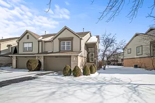 7917 Windsor Dr, Darien, IL 60561 - Photo 1