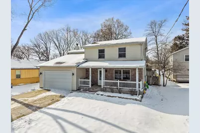 34070 N Lilac Avenue, Grayslake, IL 60030 - Photo 1