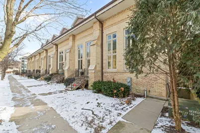 194 Whistler Road #301, Highland Park, IL 60035 - Photo 1