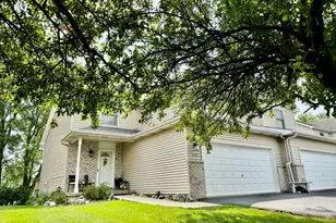 1177 Golf Ct, Dekalb, IL 60115 - Photo 1