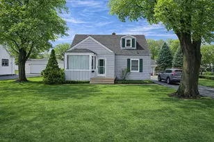 14348 Kolmar Ave, Midlothian, IL 60445 - Photo 1