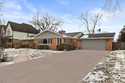 730 S 10th Avenue, La Grange, IL 60525 - Photo 1