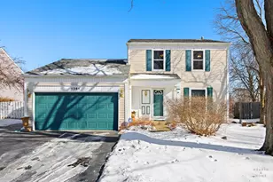 1361 Yosemite Pkwy, Algonquin, IL 60102 - Photo 1