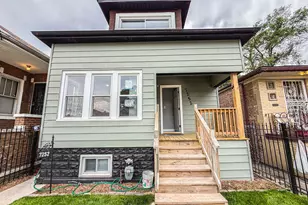 7252 S Wood St, Chicago, IL 60636 - Photo 1
