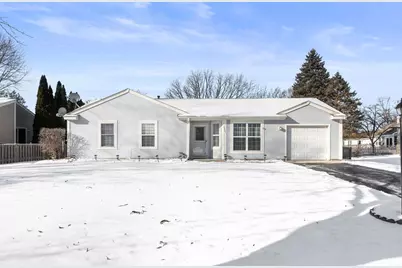 1041 Wimbledon Drive, Island Lake, IL 60042 - Photo 1