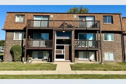 119 Boardwalk Street #1W, Elk Grove Village, IL 60007 - Photo 1