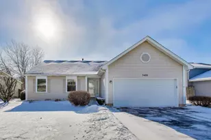 5420 Avalon Ln, Lake in the Hills, IL 60156 - Photo 1