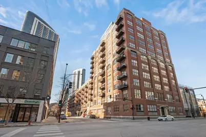 360 W Illinois Street #9A, Chicago, IL 60654 - Photo 1