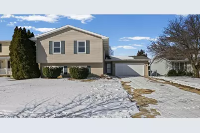 2823 Rutherford Drive, Bloomington, IL 61705 - Photo 1
