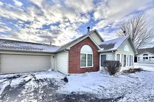 309 Steeplechase Cir, Bourbonnais, IL 60914 - Photo 1