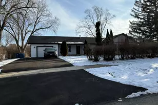 [Address not provided], Downers Grove, IL 60516 - Photo 1