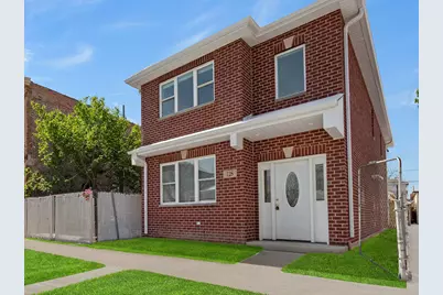 128 N 22nd Avenue, Melrose Park, IL 60160 - Photo 1