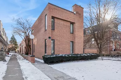6959 N Hamilton Avenue #D, Chicago, IL 60645 - Photo 1