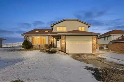 51 Evergreen Drive, Lemont, IL 60439 - Photo 1