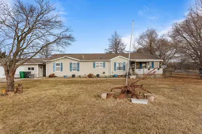 17471 Lakeshore Road, Wedron, IL 61882 - Photo 1