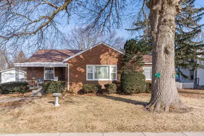 204 W Locust Street, Cambridge, IL 61238 - Photo 1