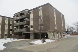 1321 S Finley Rd, Lombard, IL 60148 - Photo 1