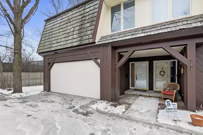 1571 Winnetka Road, Glenview, IL 60025 - Photo 1