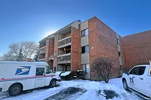 1426 Port O Call Dr, Palatine, IL 60074 - Photo 1
