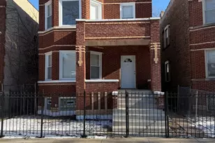 1019 N Leamington Ave, Chicago, IL 60651 - Photo 1