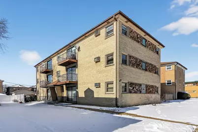 2742 N 73rd Court #2E, Elmwood Park, IL 60707 - Photo 1