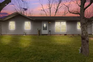 344 Emery Ave, Romeoville, IL 60446 - Photo 1