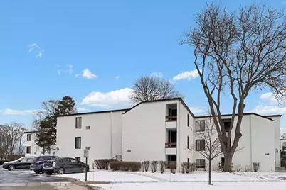 354 W Miner Street #1C, Arlington Heights, IL 60005 - Photo 1