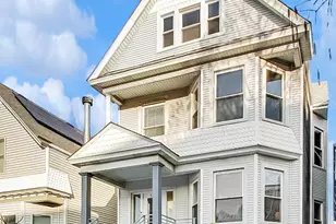 5147 N Claremont Ave, Chicago, IL 60625 - Photo 1