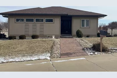 202 Regina Court, Kewanee, IL 61443 - Photo 1