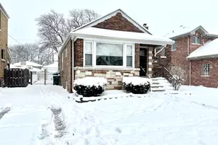 9707 S Harding Ave, Evergreen Park, IL 60805 - Photo 1