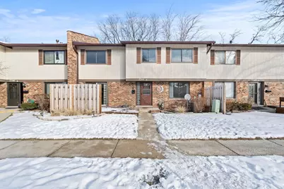 7344 Country Creek Way #3, Downers Grove, IL 60516 - Photo 1